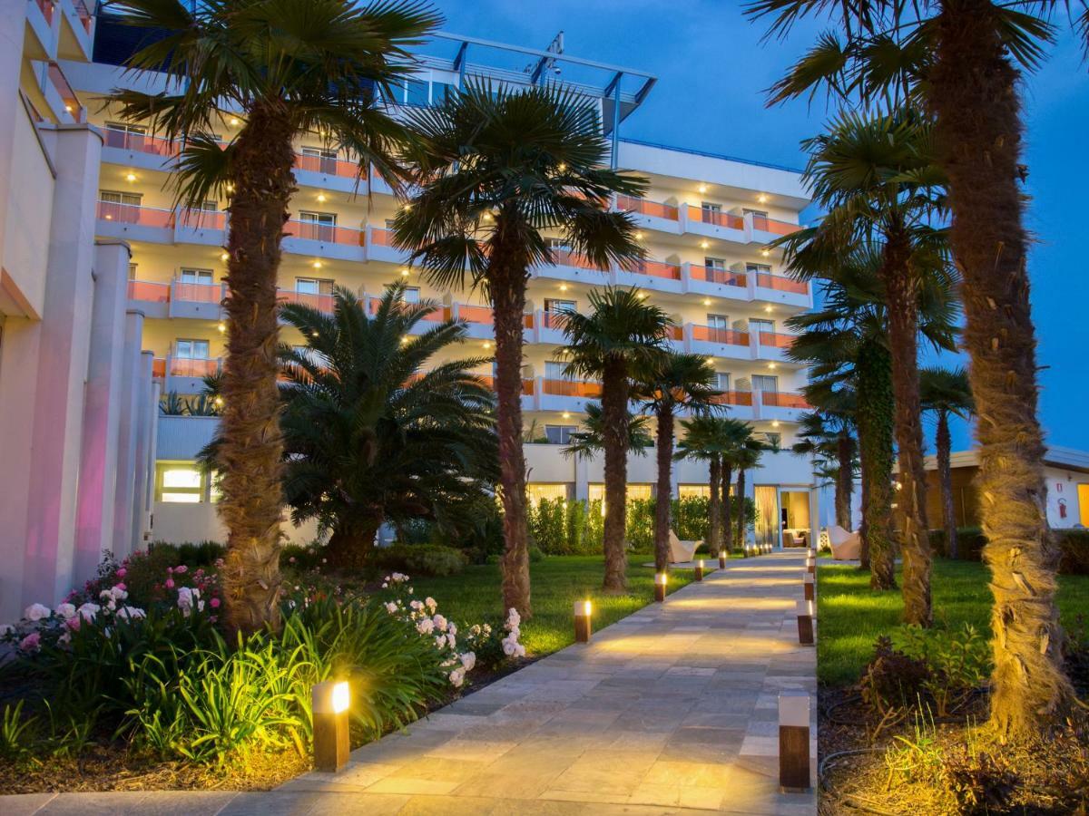 Bibione Palace Hotel Exterior photo